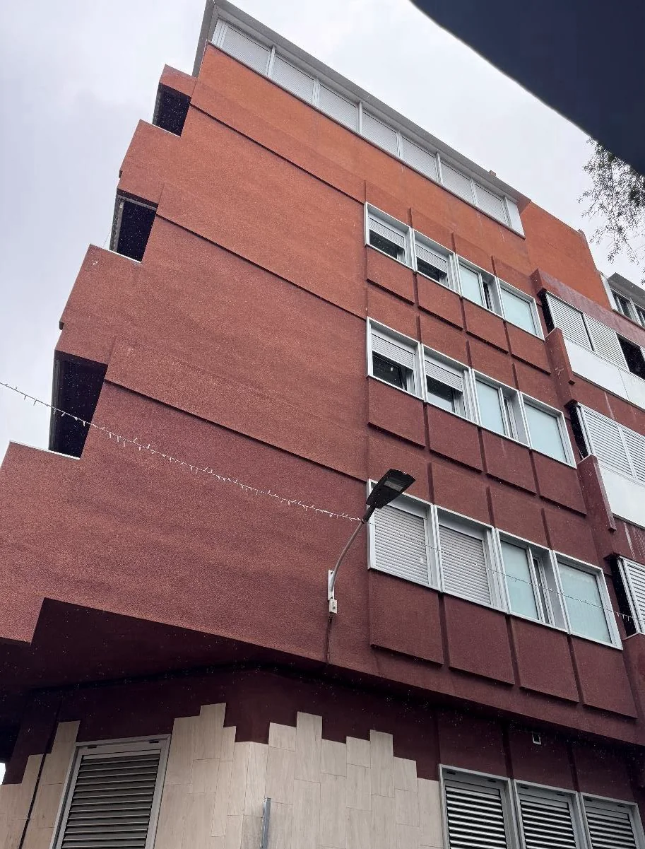 Dos estudios alquilados con trastero